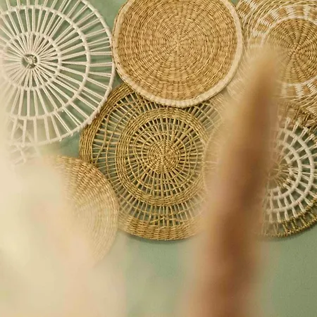 Antoine Serviced By Mirabeau *