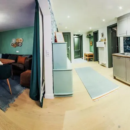 Antoine Serviced By Mirabeau Apartman