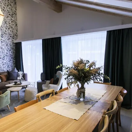 Apartament Antoine Serviced By Mirabeau