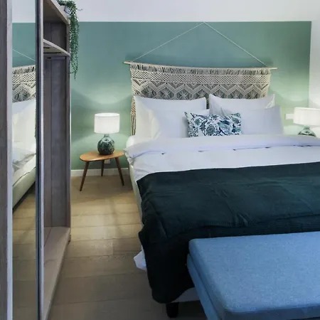 Antoine Serviced By Mirabeau * Zermatt