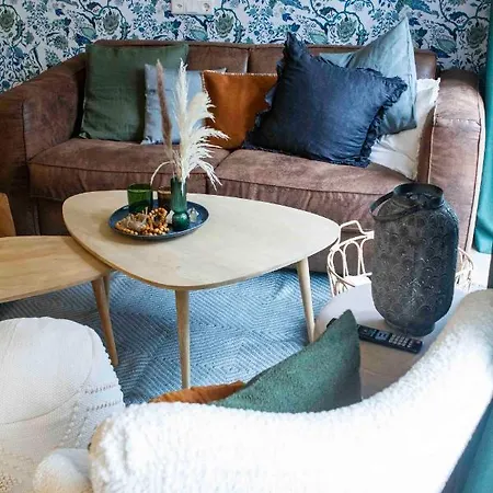 Antoine Serviced By Mirabeau * Zermatt