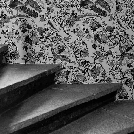 Antoine Serviced By Mirabeau Apartamento *