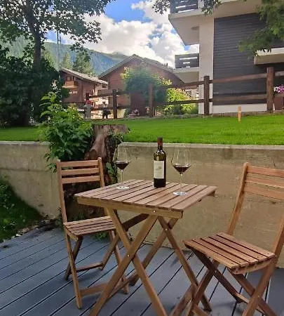 Antoine Serviced By Mirabeau Apartman *