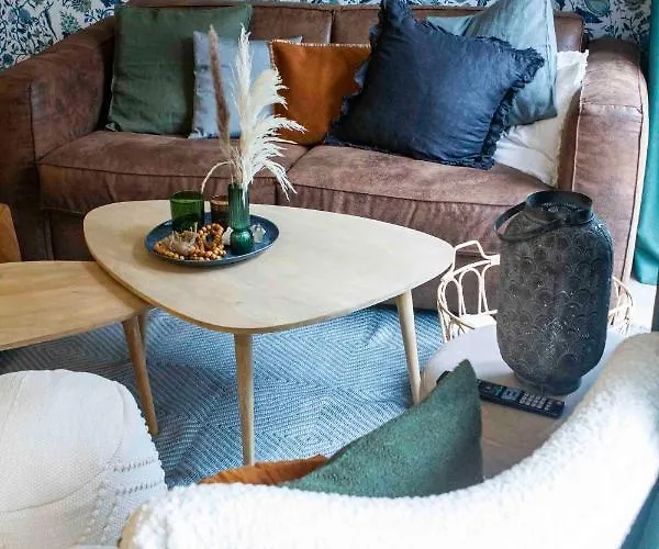 Antoine Serviced By Mirabeau * Zermatt