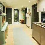 Apartman Antoine Serviced By Mirabeau