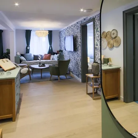 Apartment Antoine Serviced By Mirabeau Zermatt
