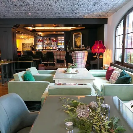 Antoine Serviced By Mirabeau Apartment *