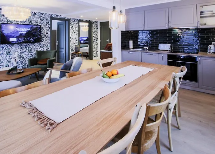 Apartment Antoine Serviced By Mirabeau *